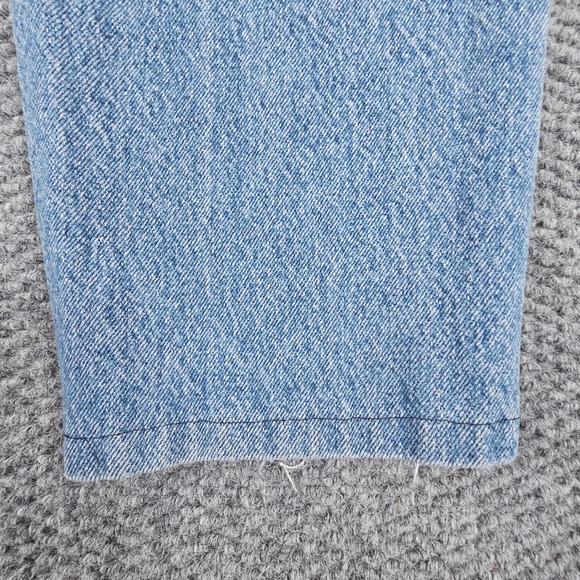 Vintage Levi's 550 Relaxed Fit Jeans Mens W36 L36 Light Wash Denim Blue - Picture 7 of 7